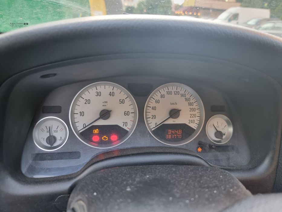 Километраж Asrta G