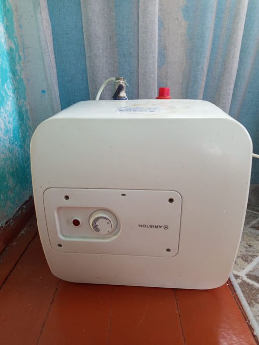 Аристон на 15 литров