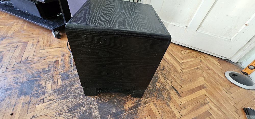 Yamaha YST-SW320 - Subwoofer - Watt - 10" - Black Ash