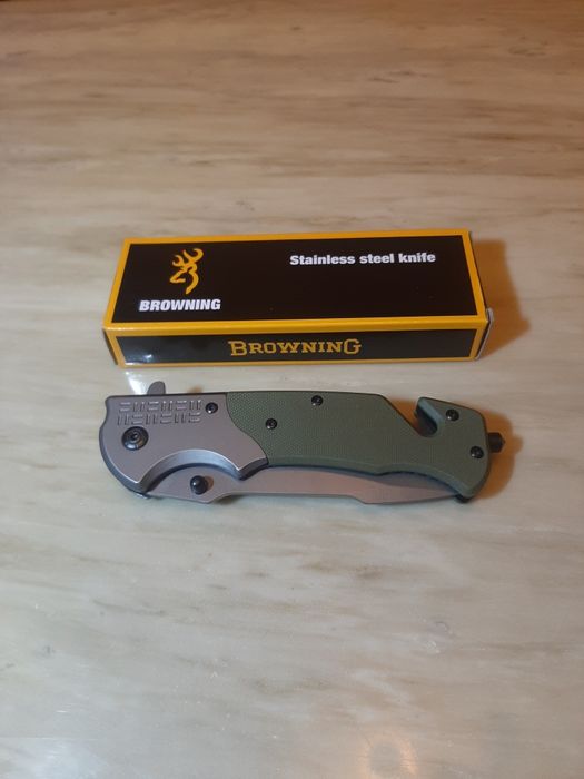 Сгъваем полуавтоматичен нож Browning