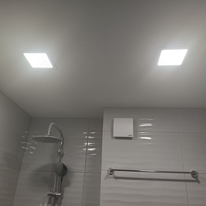 Продава се Двустаен апартамент в Добрич, Строител - 63 кв.м за 449 €/кв.м - Снимка #2