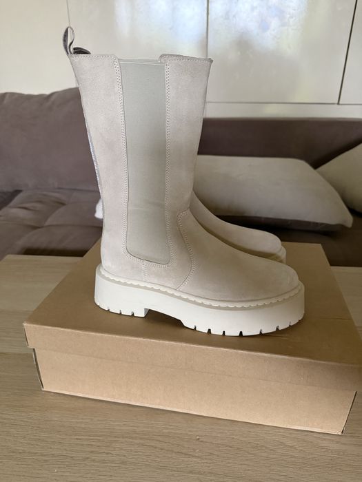 Steve Madden нови боти