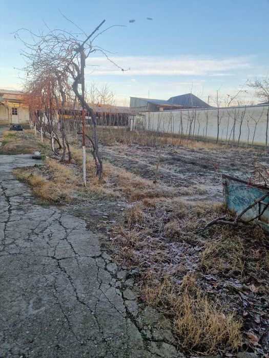 Уй сотилади жуда яхши локация