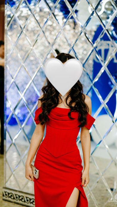 Продам вечернее красное платье