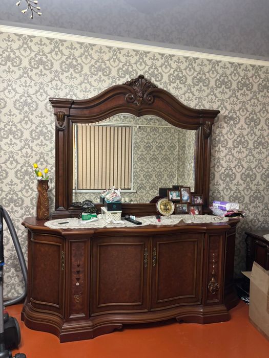 Стенка для гостиной и тримо коплект