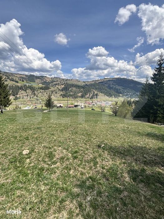 Teren in Vatra Dornei, str Rosu, 8450 mp, extravilan + intravilan