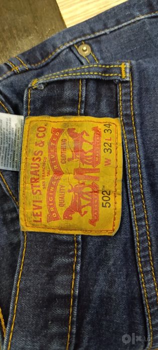 Продаются джинсы Levi's 502