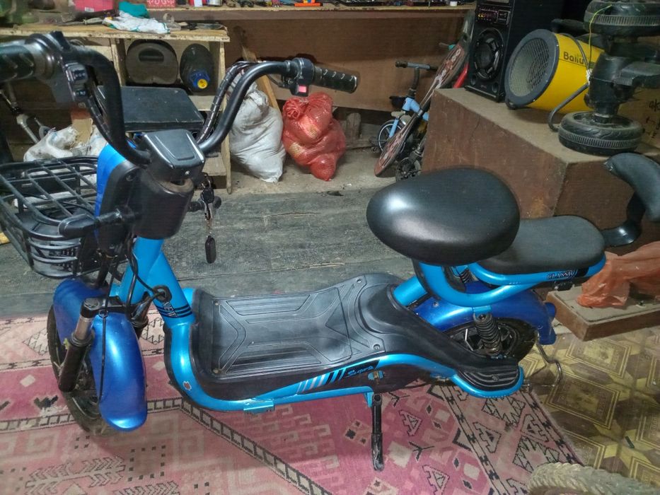 Продам электро скутер