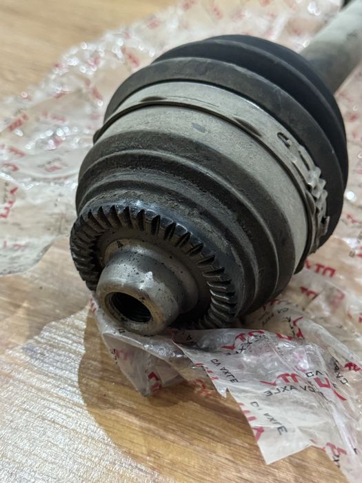 Левый привод BMW G12 7 серия