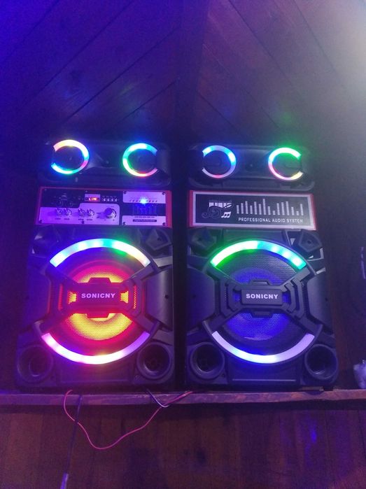 Караоке  в хорошем состоянии.