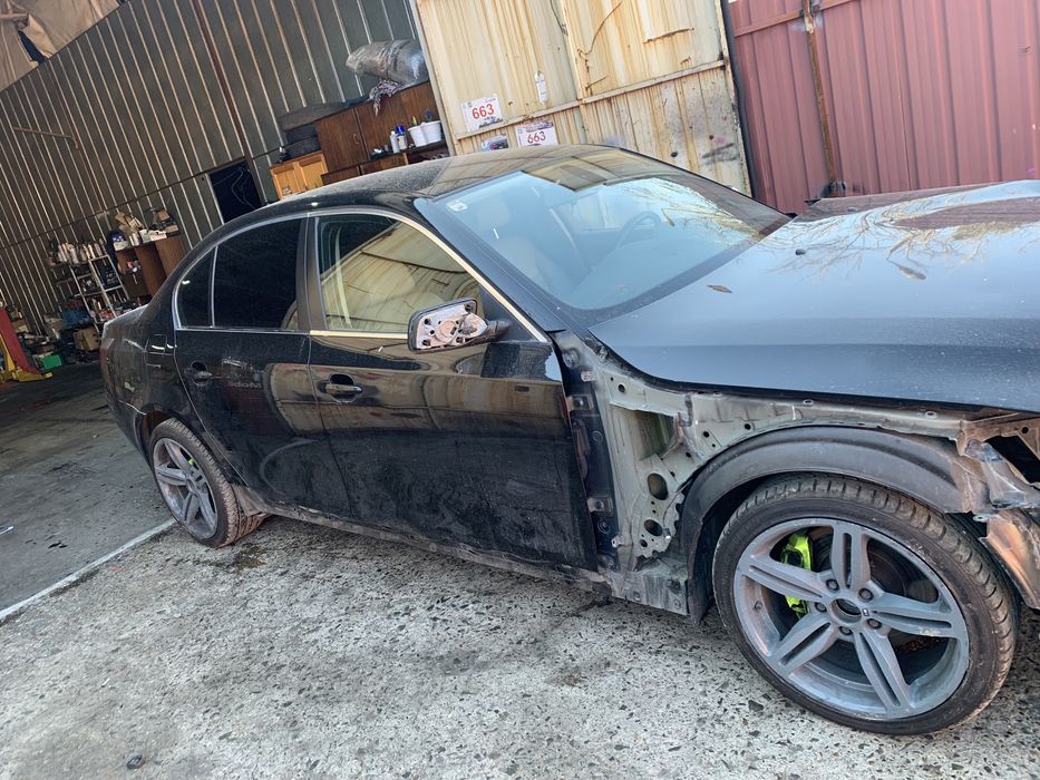Продаваме на части бмв е60 530д 218кс.bmw e60 530d 218hp.