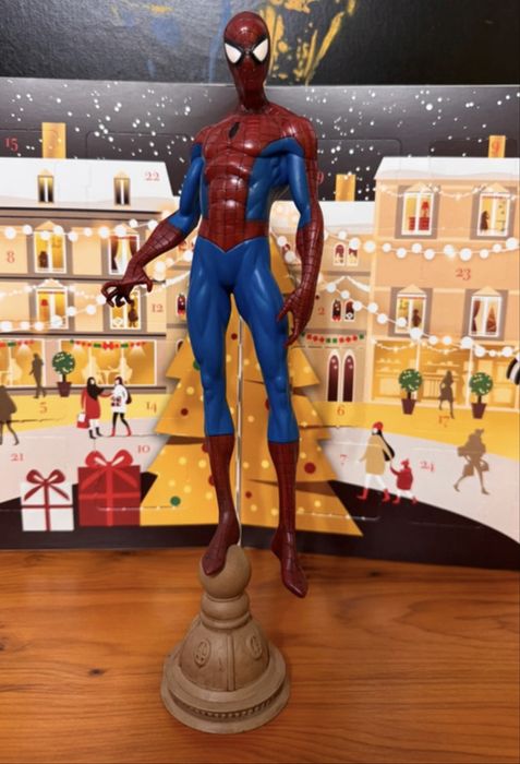 Diamond Marvel Gallery - The Amazing Spider-Man