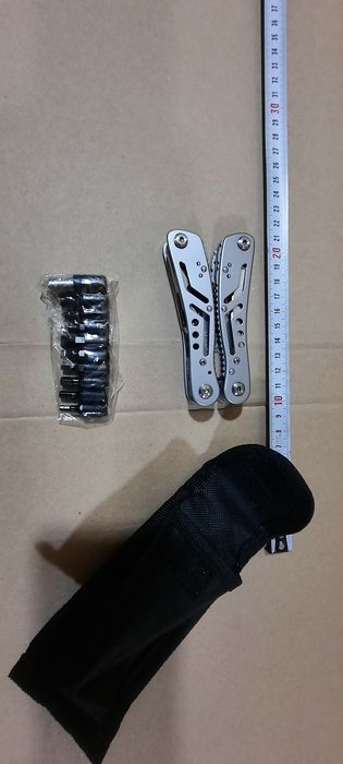 Продам мультитул.