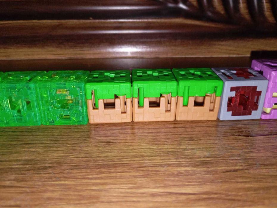 Продам киндеры Майнкрафт (Minecraft).