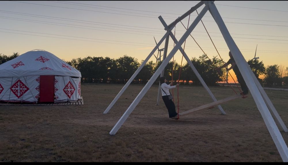 Юрта, кигіз үй, алты бақан, алты баған