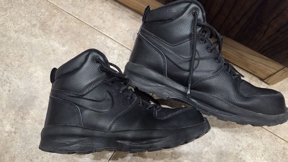 Зимни обувки Nike Manoa 38.5