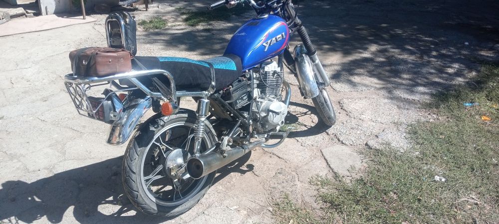 Продам мотик  на ходу