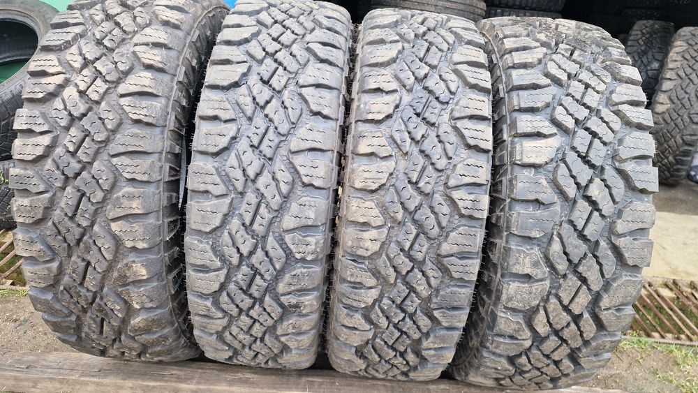 Anvelope 285/75R18 marca Goodyear, DOT  2024,M+S,All Terrain