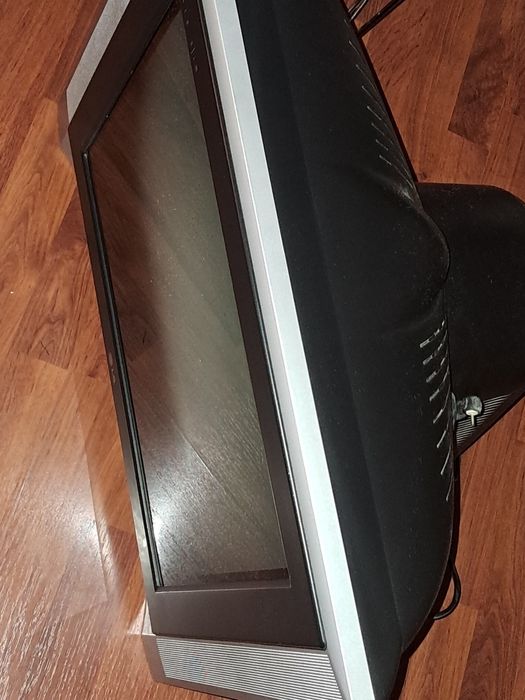 Продам бу телевизор LG