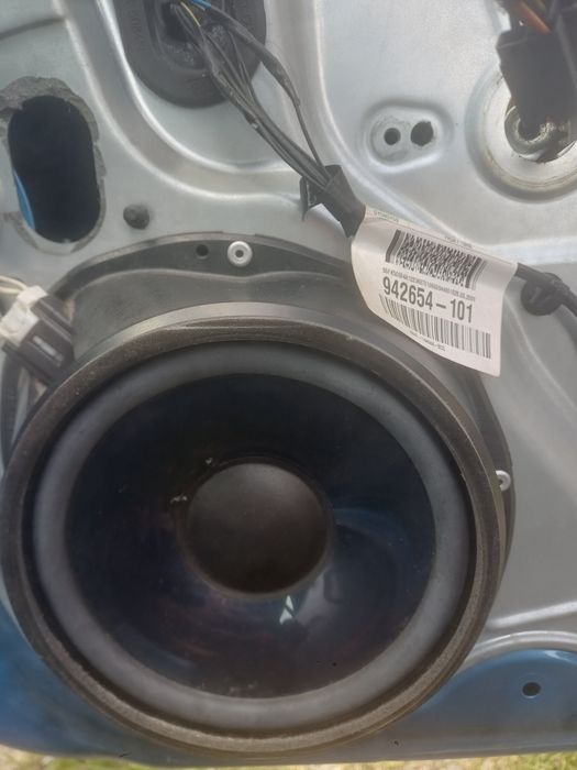 Тонколони за Форд Куга / Ford Kuga