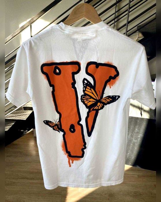 Тениските VLONE , Babe, Chrome Hearts