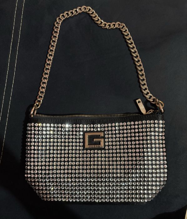 Дамска чанта guess