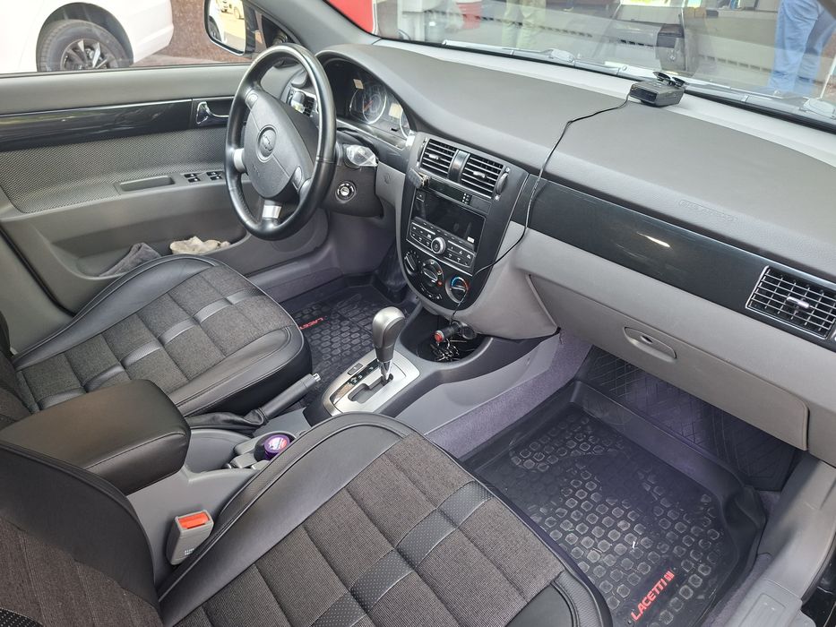 Срочно продаю жентру полный фул. Тоза. Чистая. Ешё как новая.