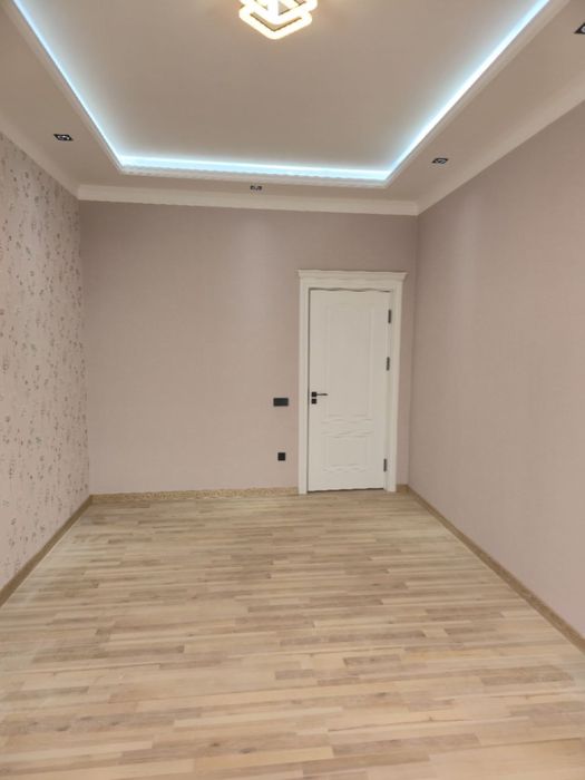 3 Xonali honadon stuvda remont bilan 94 m2