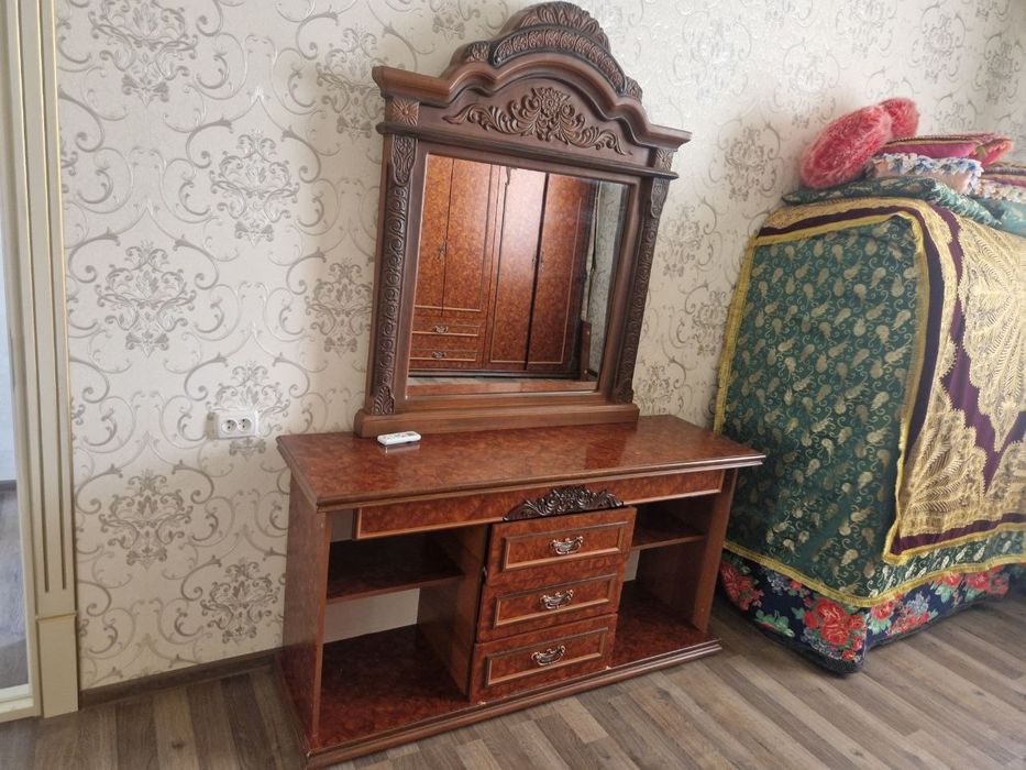 Продаётся комплект
