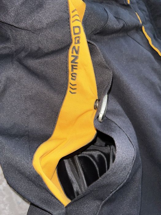 Продаю новую куртку