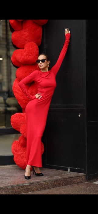 Дълга елегантна рокля