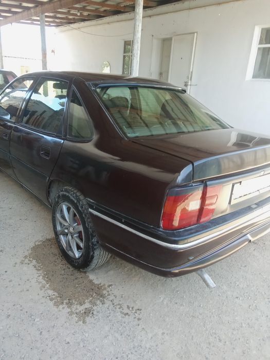 Опель вектра 1.8