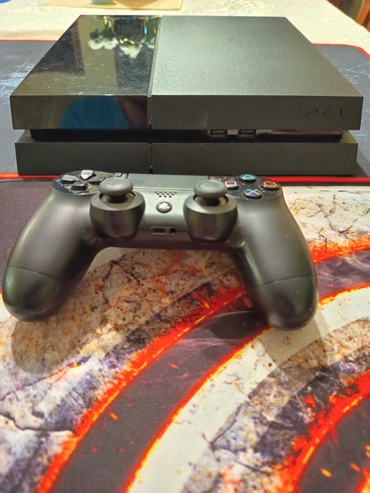 Consola PS4 Fat 2 TB HDD, Controller + 3 Jocuri Cadou