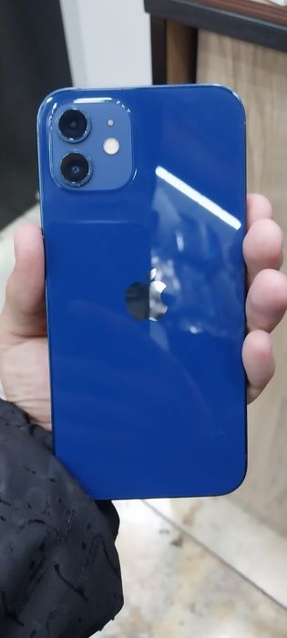 Iphone 12 с гарантией 64 гб ёмкость 78%