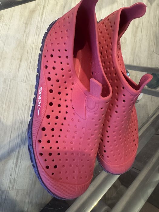 Аква обувки Speedo 34,5