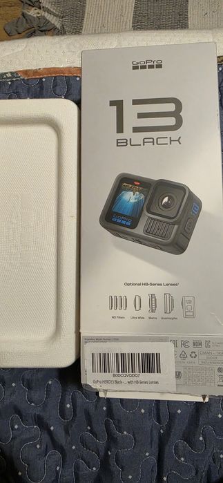 Vând GO Pro Hero 13 BLACK