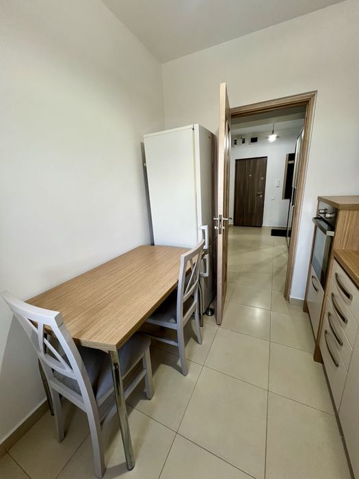 Inchiriez garsonieră bloc nou-cartier Eremia