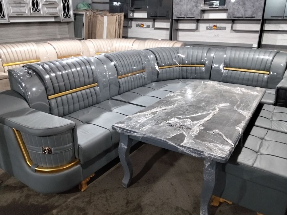 Уголок гостиный, шикарный вид и отличное качество безупречный дизайн.