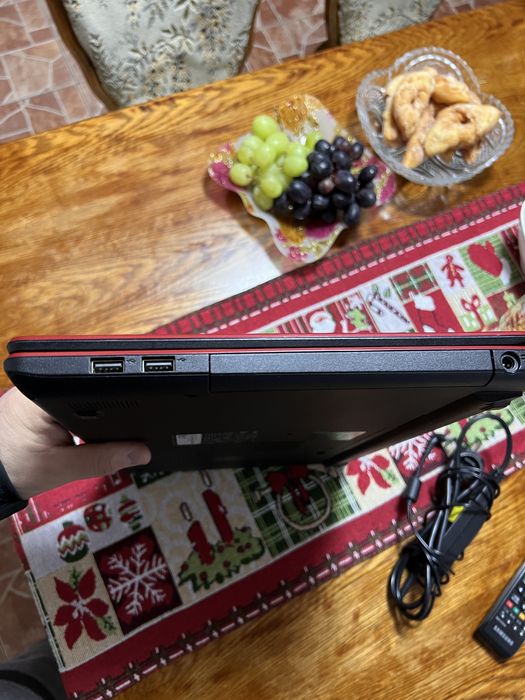Vand leptop  acer