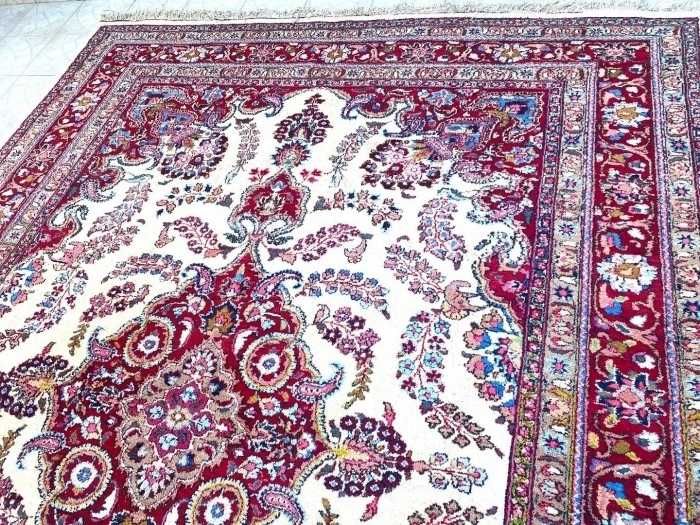 Elegant covor persan-Ghom-Iran-lana-manual-impact vizual-Olanda