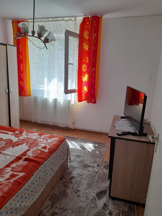 Apartment de inchiriat