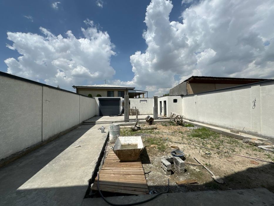 Участок 2 етажный