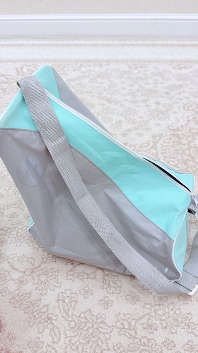 Продам коньки 230 сумка, чехлы