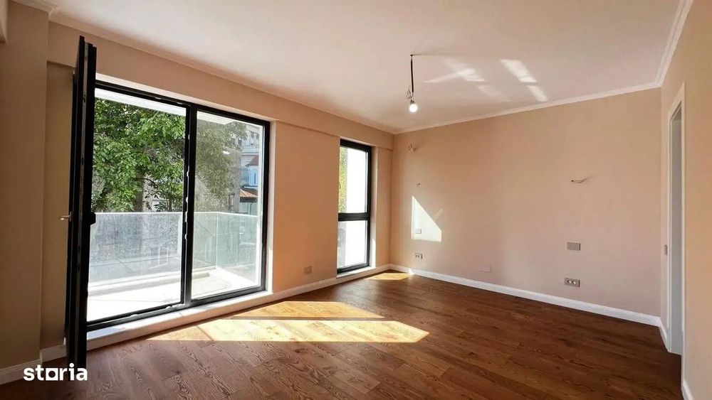 Apartament 4 camere Ultracentral | Comision 0% | 2 parcari | Finalizat