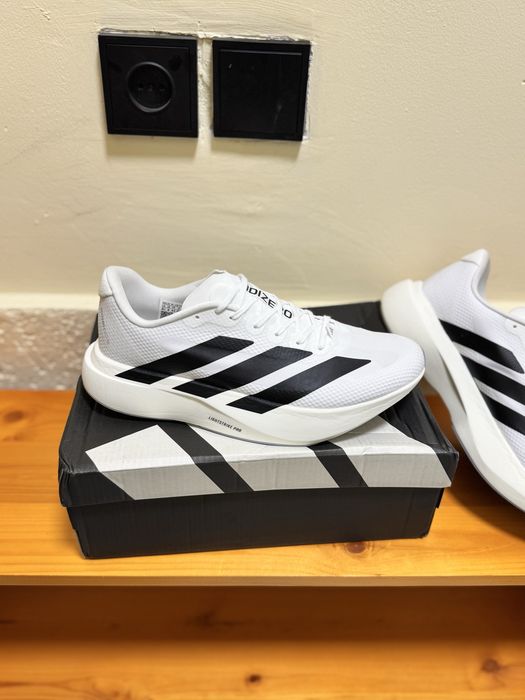 Продаю Adidas Adizero Evo SL