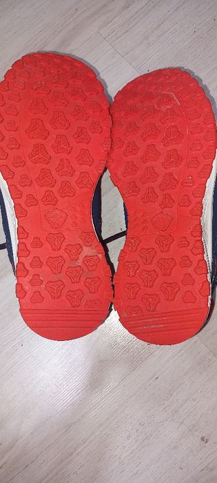 Проодавам мъжки зимни обувки