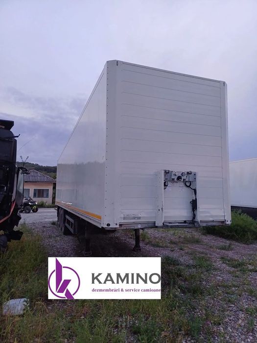 vand cub,container pentru depozitare dimensiuni : lungime 13.6 m , latime 2.5 m si inaltime 2.65 m.