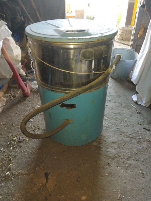 Продам стиральную машину.