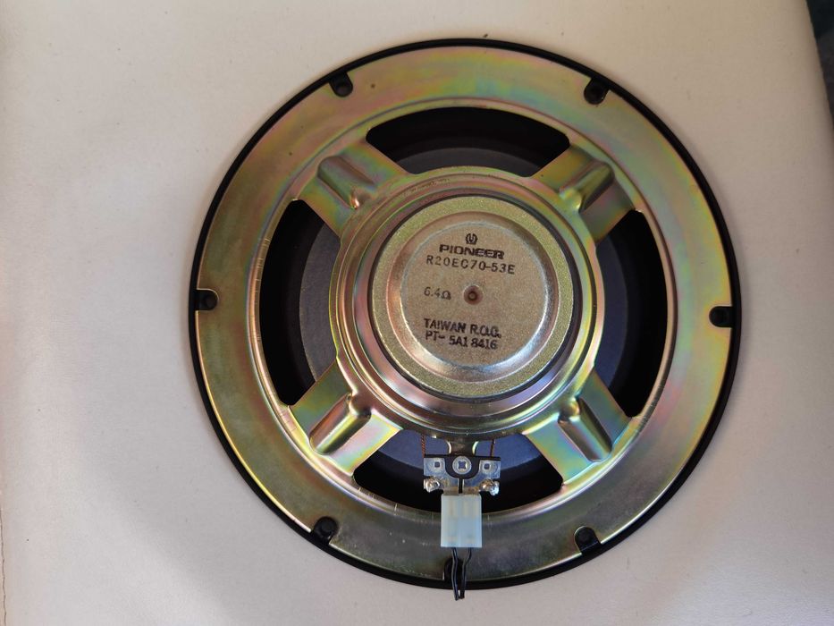 Високоговорител Pioneer 8 инча (20 см.)
