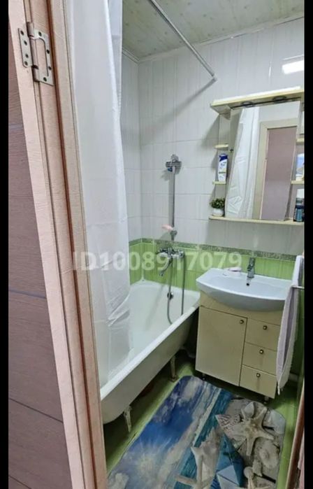 Продам трехкомнатную квартиру